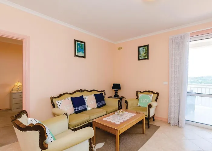 Na Krstu I Apartmán